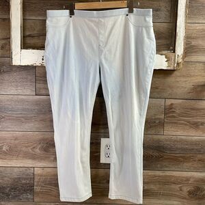 Ladies Stretch Jeans, Size XL, Light Blue Fade